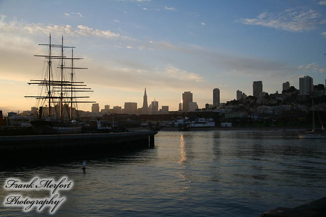 Sonnenaufgang über San Francisco